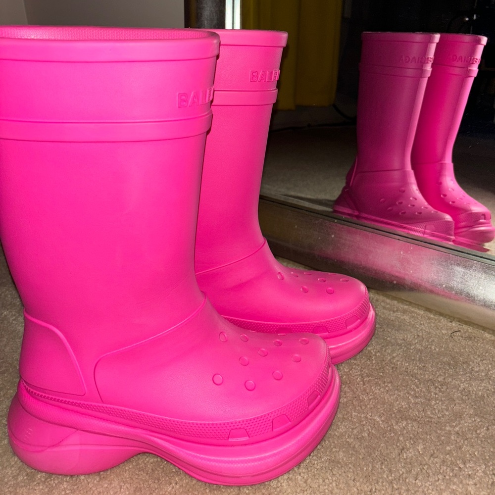 BALENCIAGA- CROCS BOOT